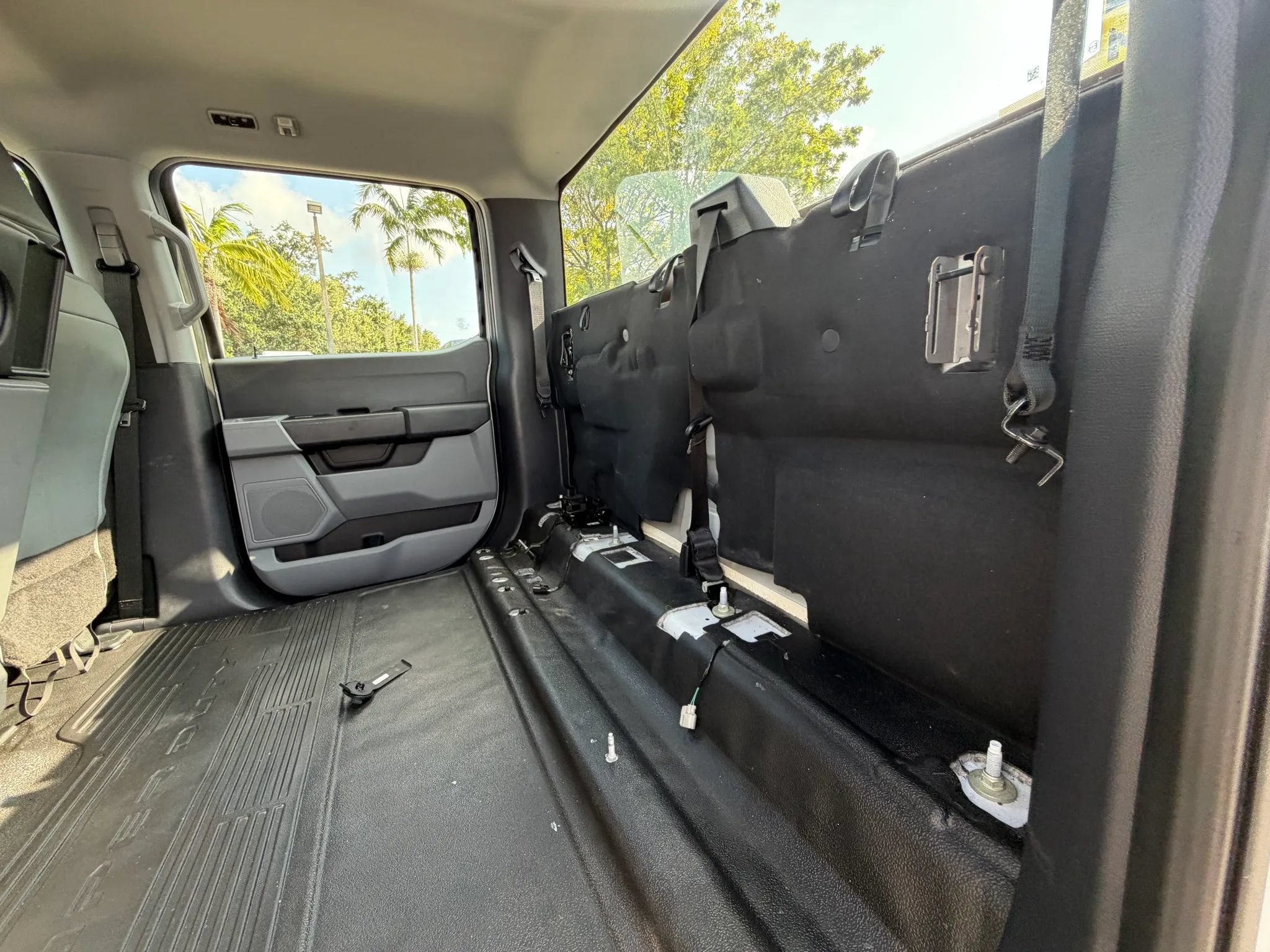 Used 2024 Ford F350 XL AWD/4WD image 14