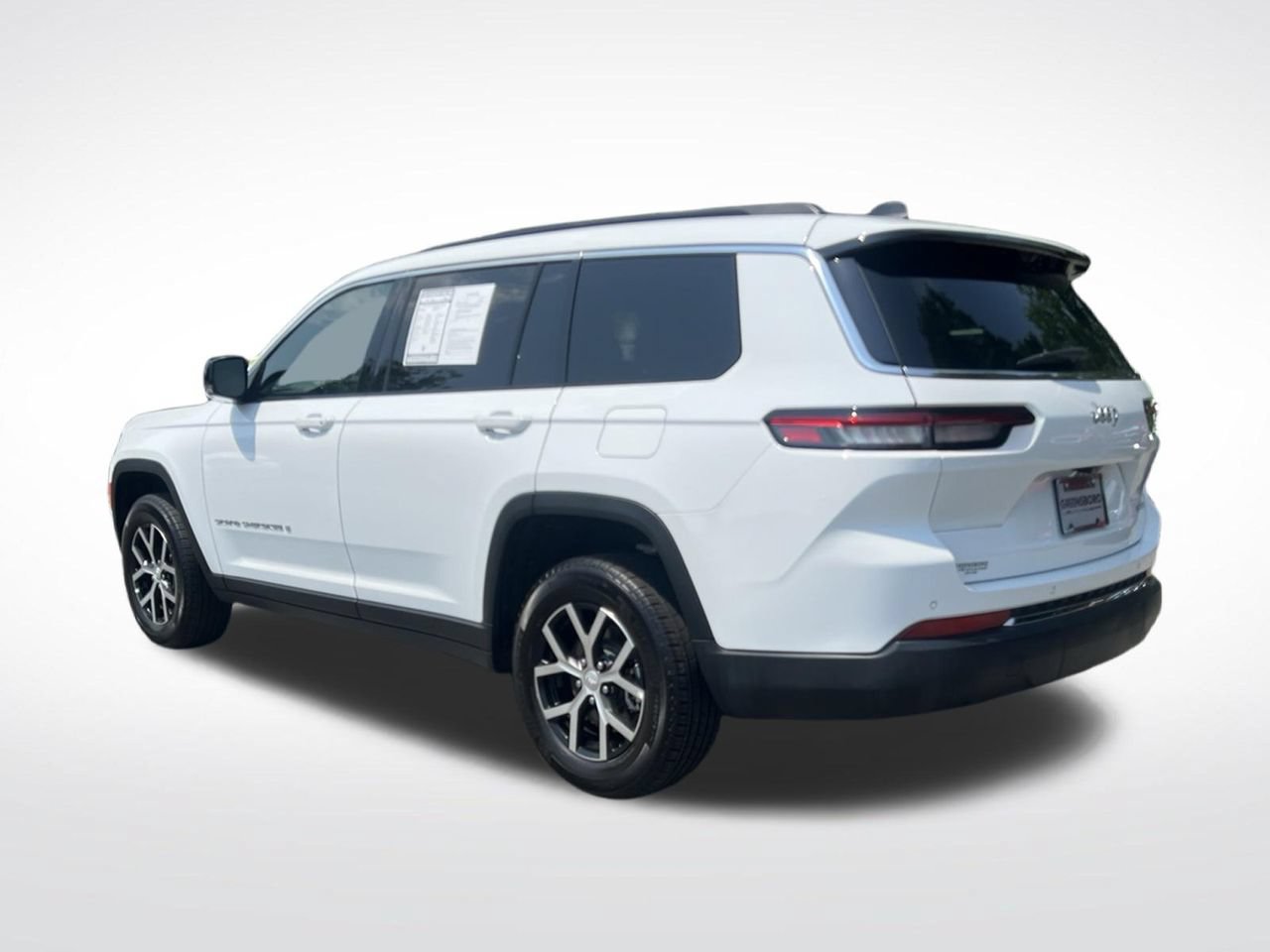 Used 2025 Jeep Grand Cherokee L Limited w/ Luxury Tech Group II RWD image 3