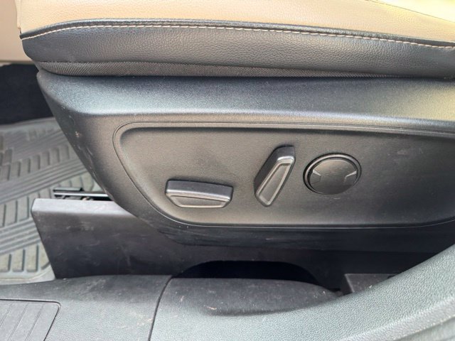 Used 2021 Ford Escape SEL w/ Technology Package FWD image 27