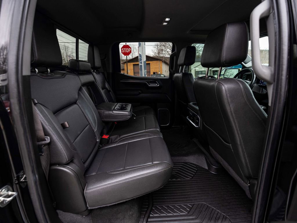 Used 2022 Chevrolet Silverado 1500 LTZ image 29