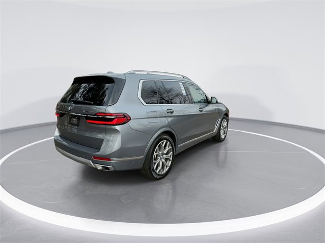 Used 2023 BMW X7 xDrive40i image 8