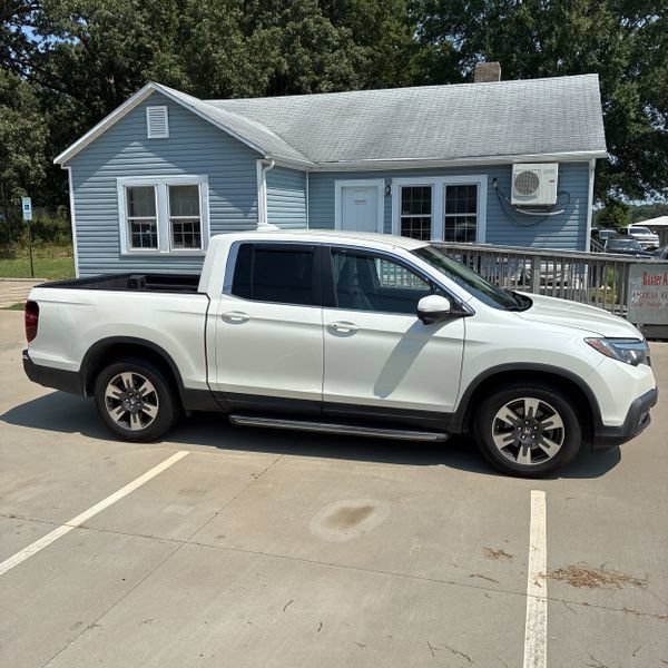 Used 2017 Honda Ridgeline RTL-T image 7