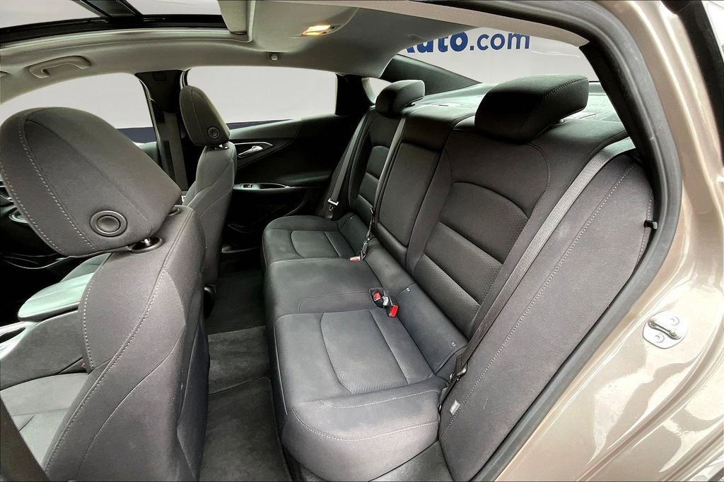 Used 2024 Chevrolet Malibu LT image 20
