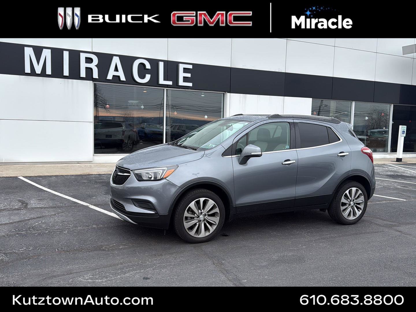 Used 2019 Buick Encore Preferred image 1