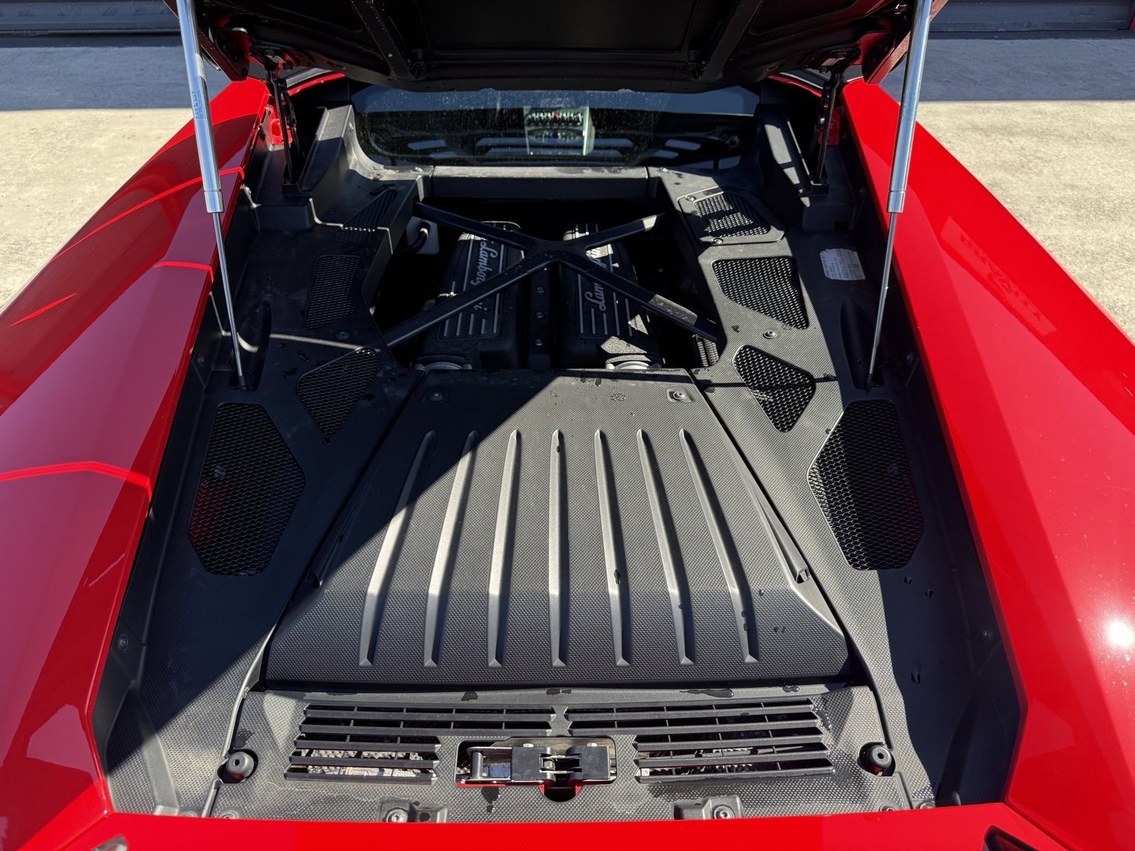 Used 2019 Lamborghini Huracan LP 580-2 image 29