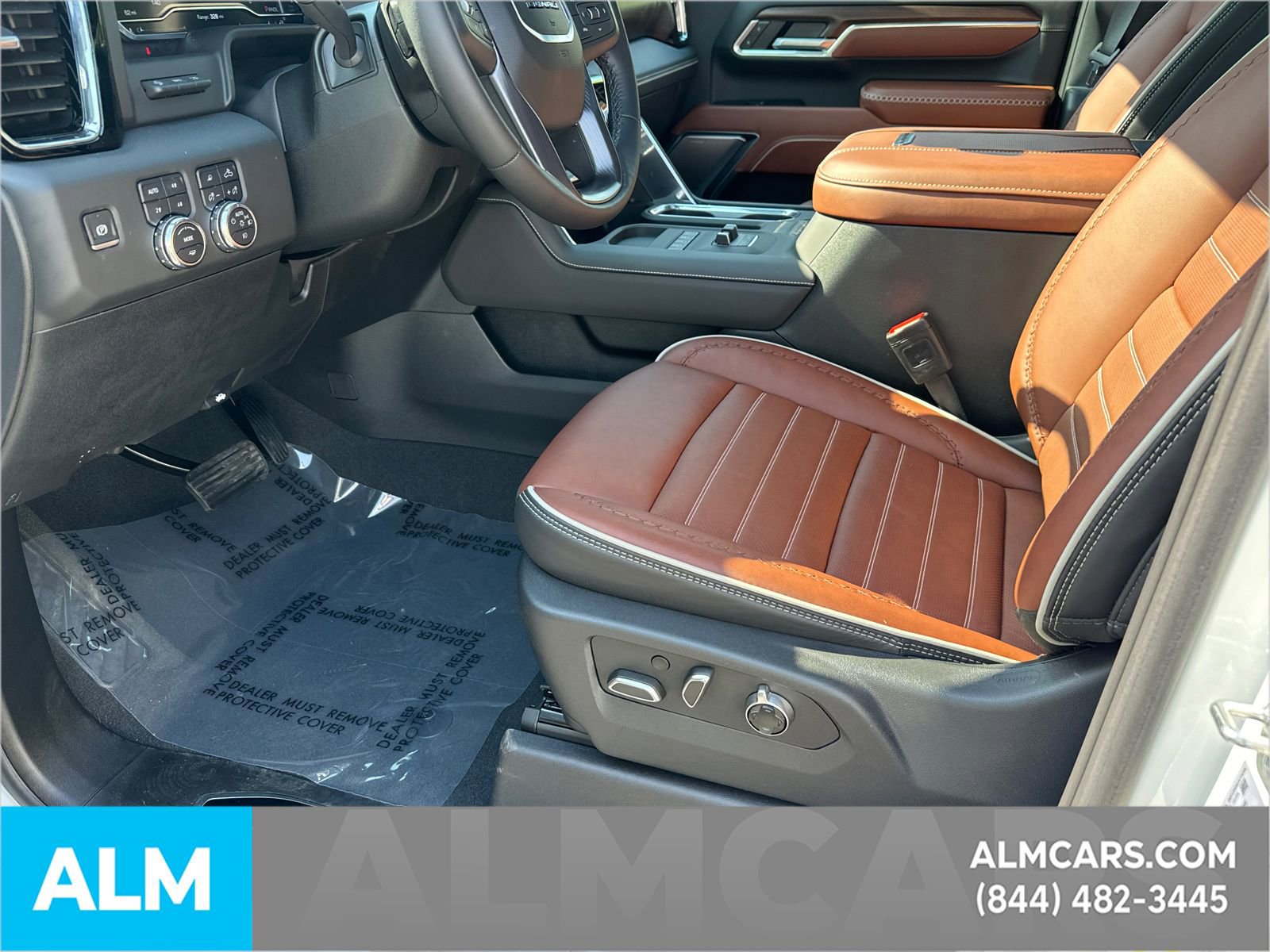 Used 2025 GMC Sierra 3500 Denali Ultimate image 11