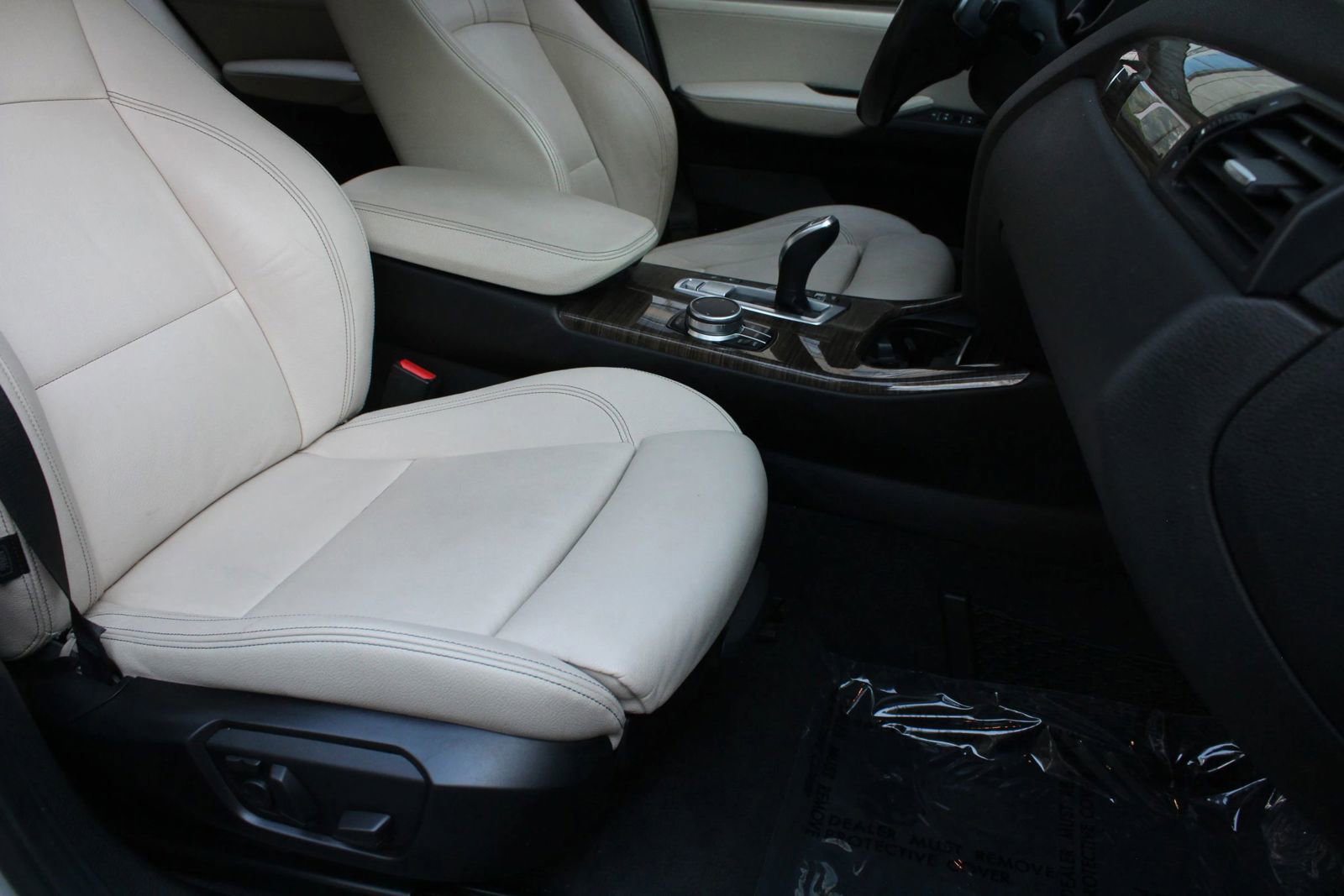Used 2017 BMW X4 xDrive28i AWD/4WD image 31