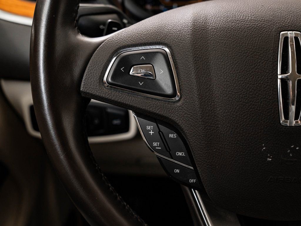 Used 2016 Lincoln MKC Reserve w/ Lincoln MKC Climate Package image 28