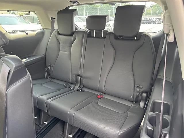 New 2026 Kia Carnival SX Prestige FWD image 16