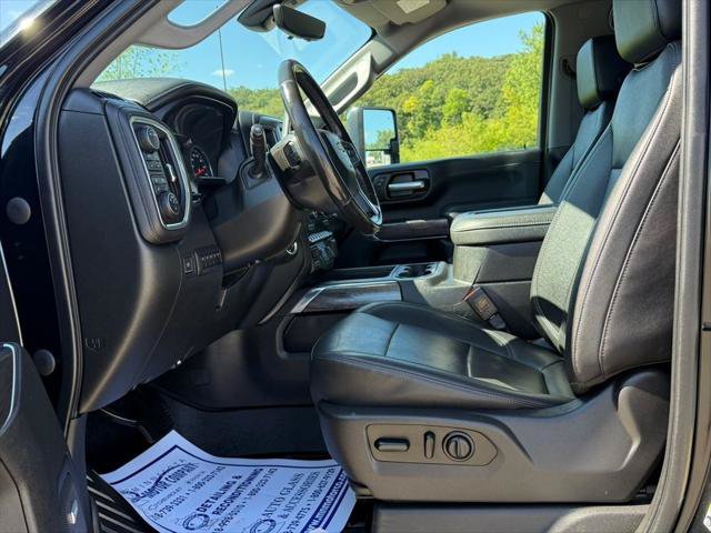 Used 2021 Chevrolet Silverado 3500 LTZ w/ LTZ Premium Package AWD/4WD image 6