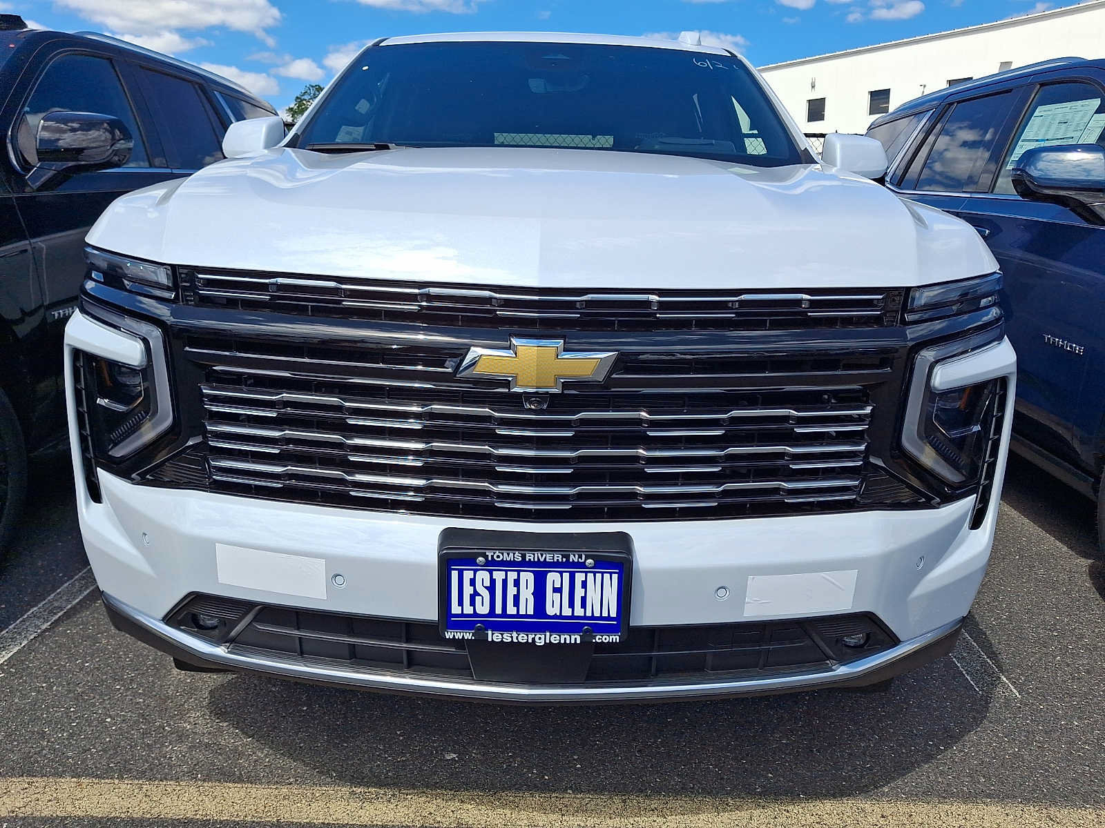 New 2026 Chevrolet Tahoe High Country AWD/4WD image 2