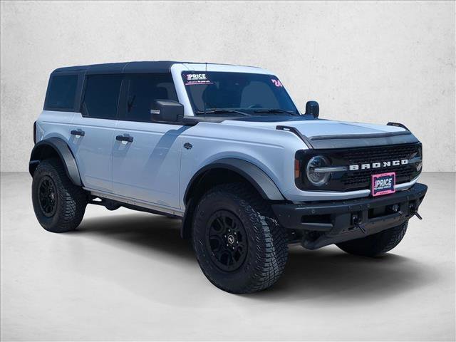 Certified 2024 Ford Bronco Wildtrak AWD/4WD image 3