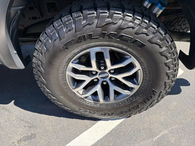 Used 2018 Ford F150 Raptor w/ Equipment Group 802A Luxury image 25