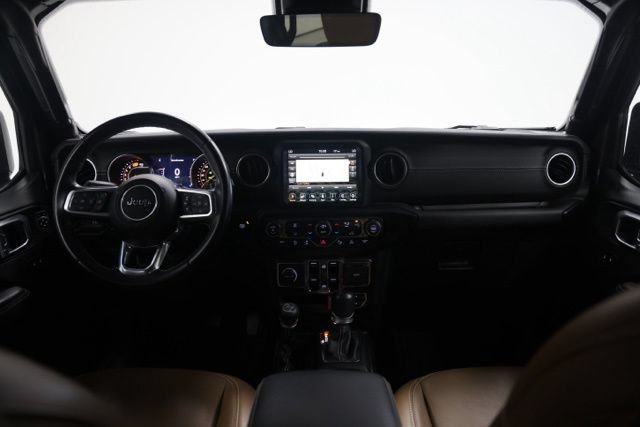 Used 2022 Jeep Wrangler Unlimited Sahara w/ LED Lighting Group AWD/4WD image 34