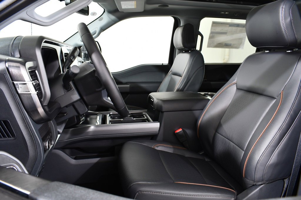 New 2026 Ford F350 Lariat w/ Black Appearance Package image 6