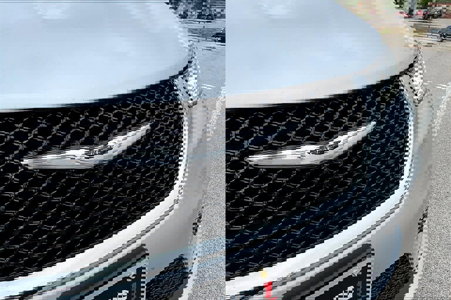 Used 2023 Chrysler Pacifica Touring-L image 30