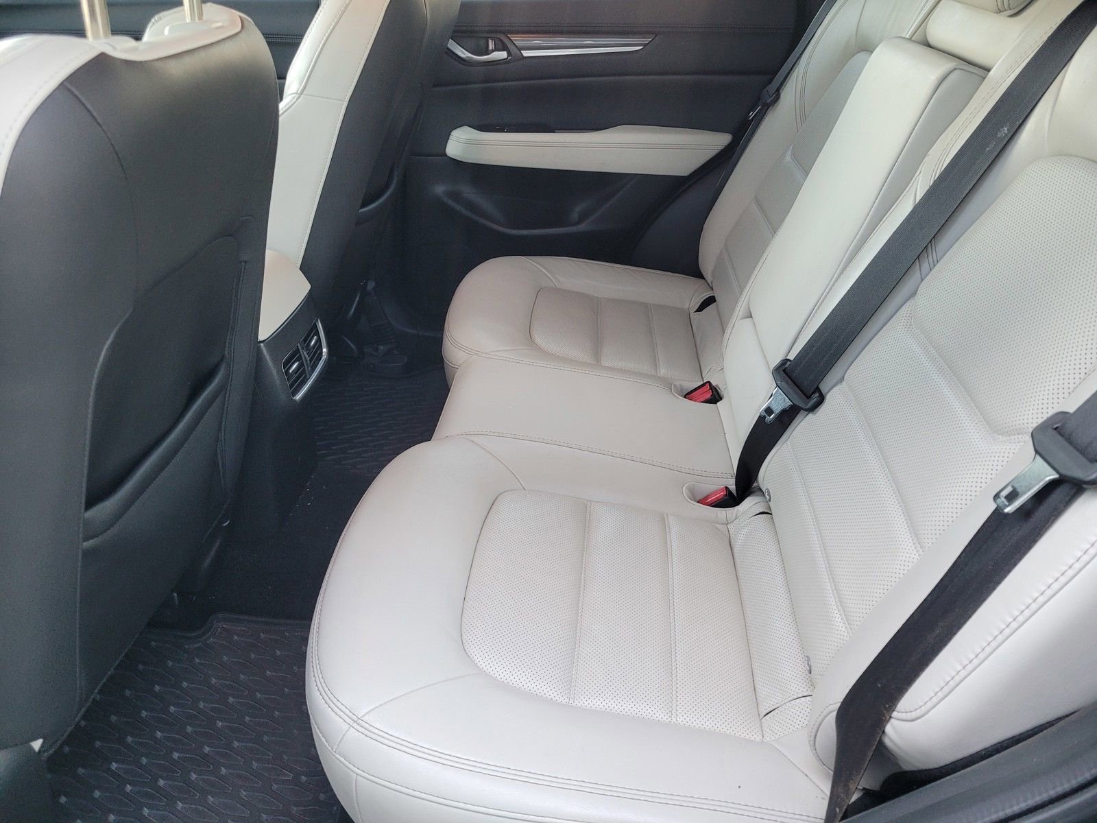 Used 2017 MAZDA CX-5 Grand Touring w/ Premium Package image 10