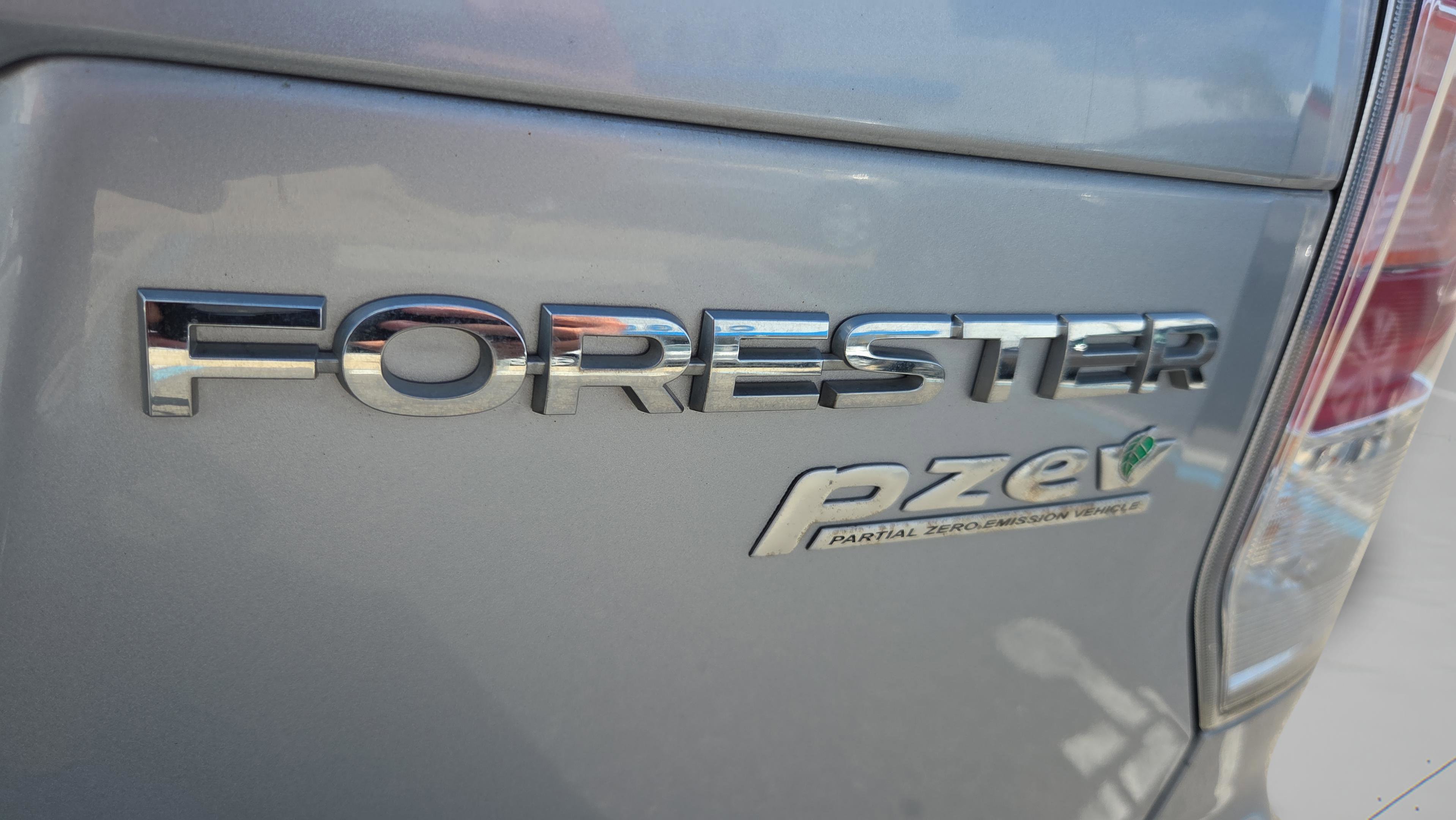 Used 2017 Subaru Forester 2.5i AWD/4WD image 30