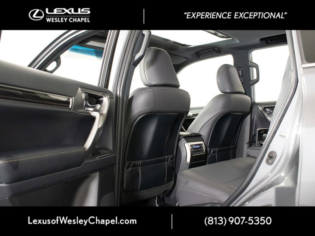 Used 2023 Lexus GX 460 Premium w/ Premium Package image 22