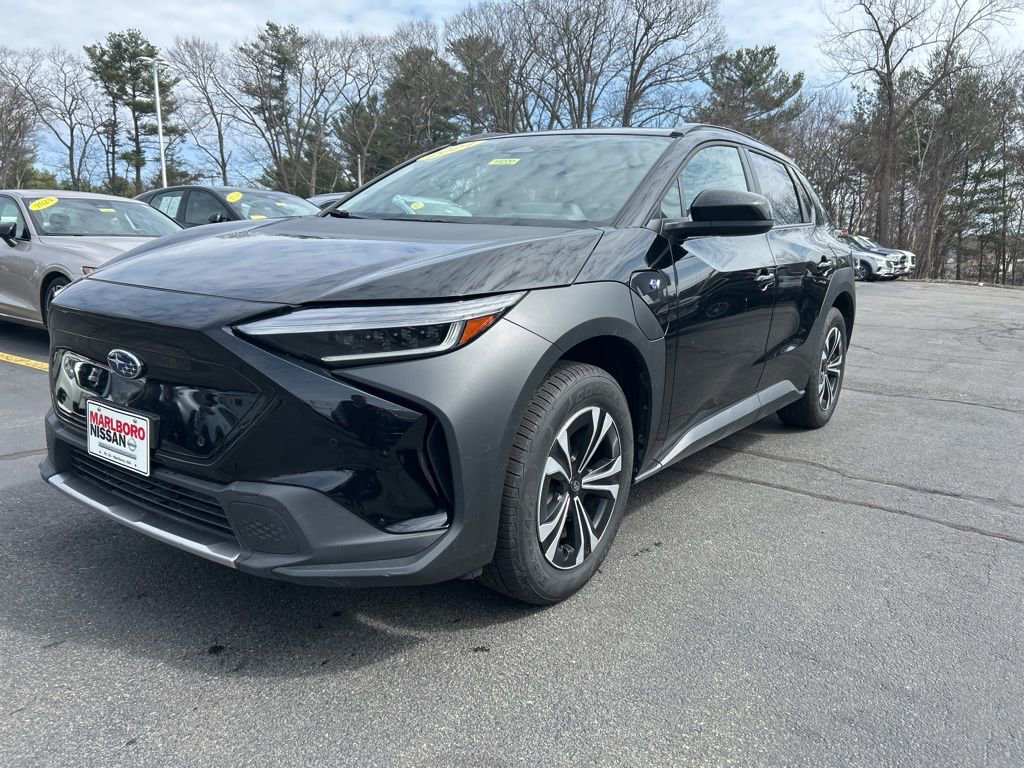 Used 2024 Subaru Solterra Premium image 3