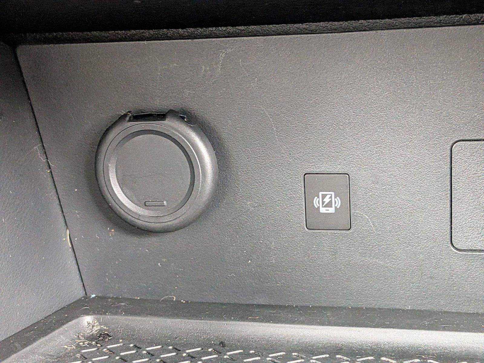Used 2023 Nissan Pathfinder Platinum w/ Cargo Package AWD/4WD image 14