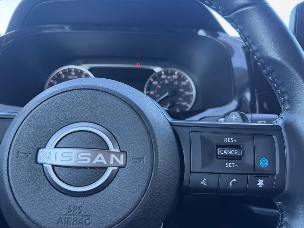 Certified 2024 Nissan Pathfinder SV image 26