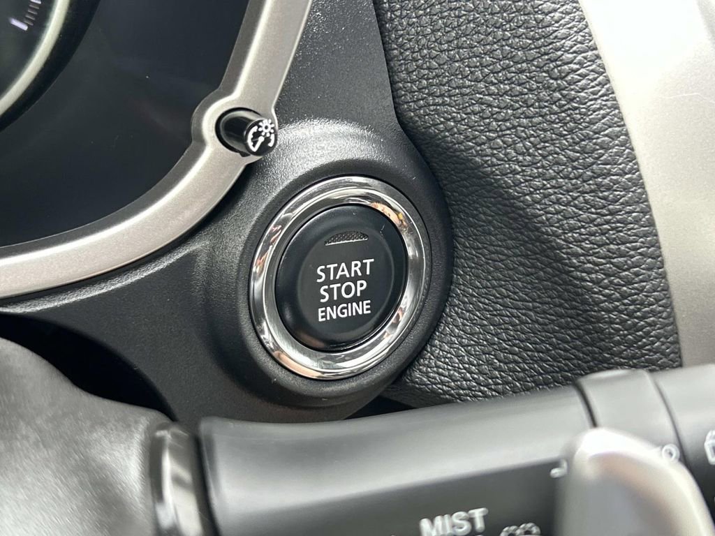 Used 2025 Mitsubishi Eclipse Cross SEL image 35