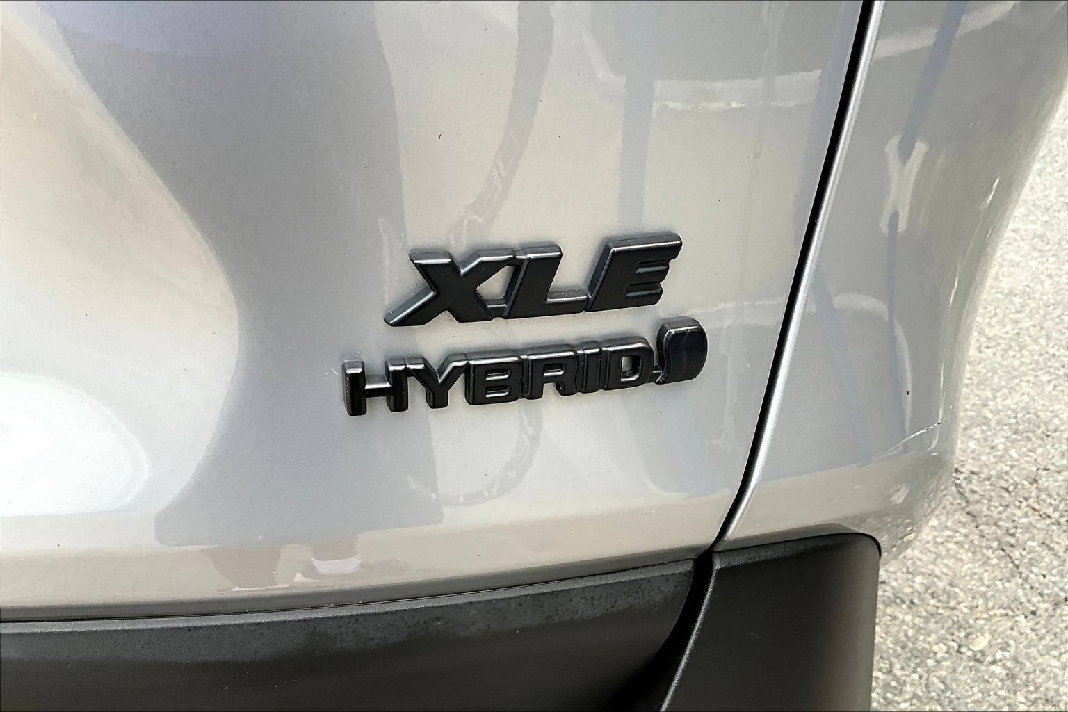 Used 2023 Toyota RAV4 XLE AWD/4WD image 23