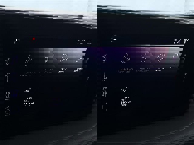 Used 2025 Buick Encore GX Sport Touring w/ Advanced Technology Package image 14