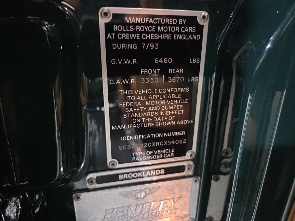 Used 1994 Bentley Brooklands RWD image 19