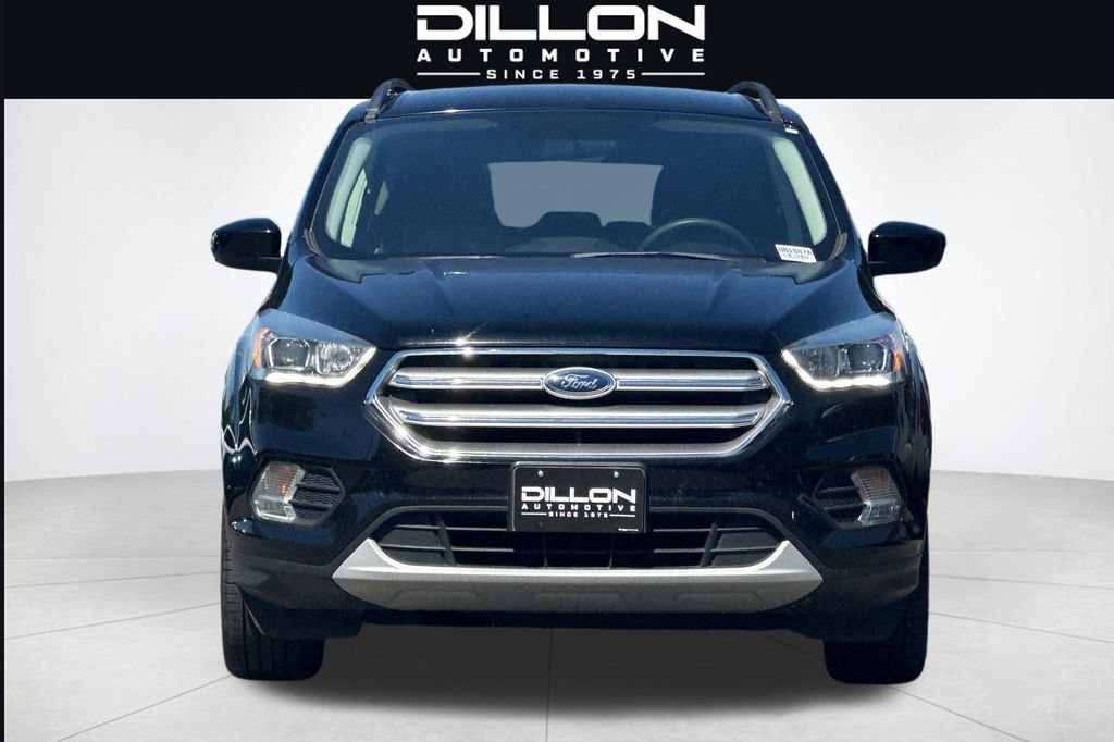 Used 2017 Ford Escape SE w/ Equipment Group 201A AWD/4WD image 9