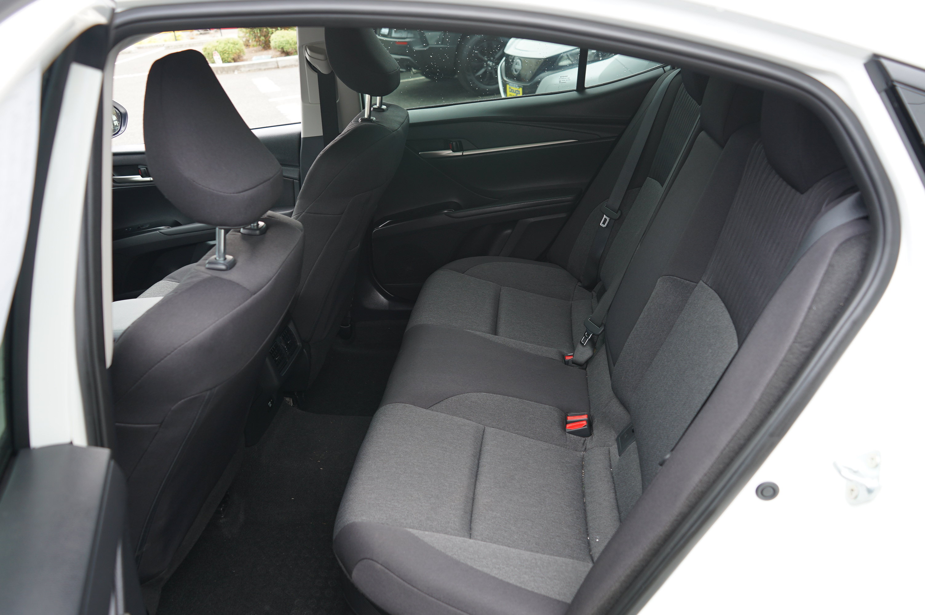 Used 2025 Toyota Camry LE FWD image 19