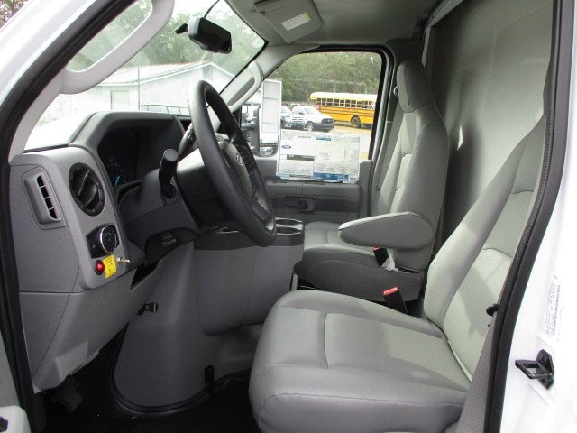 New 2025 Ford E-450 and Econoline 450 Super Duty w/ Power Equipment Group RWD image 8