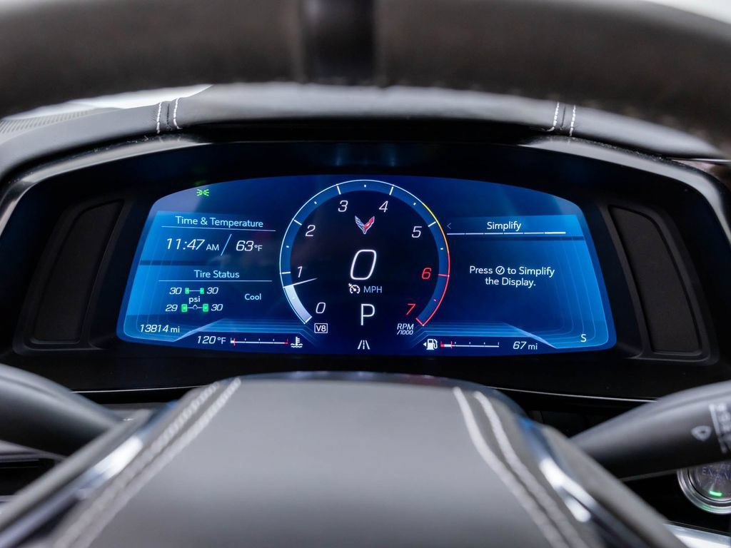 Used 2024 Chevrolet Corvette Stingray Premium Cpe w/ 3LT RWD image 19