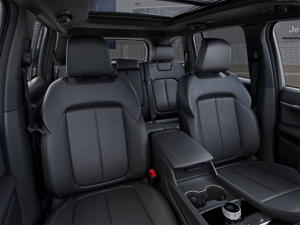 New 2026 Jeep Grand Cherokee Limited image 16