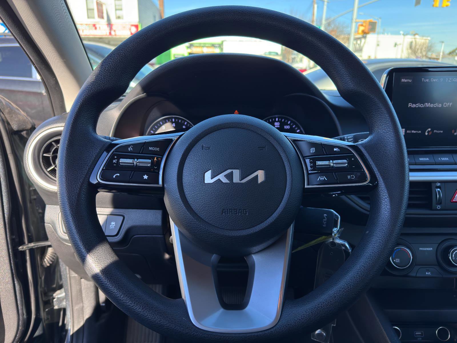 Used 2023 Kia Forte LXS image 16