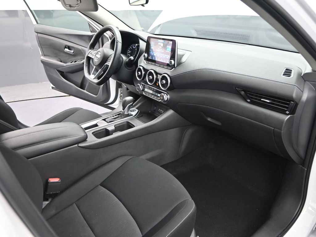 Used 2024 Nissan Sentra SV w/ All-Weather Package image 22