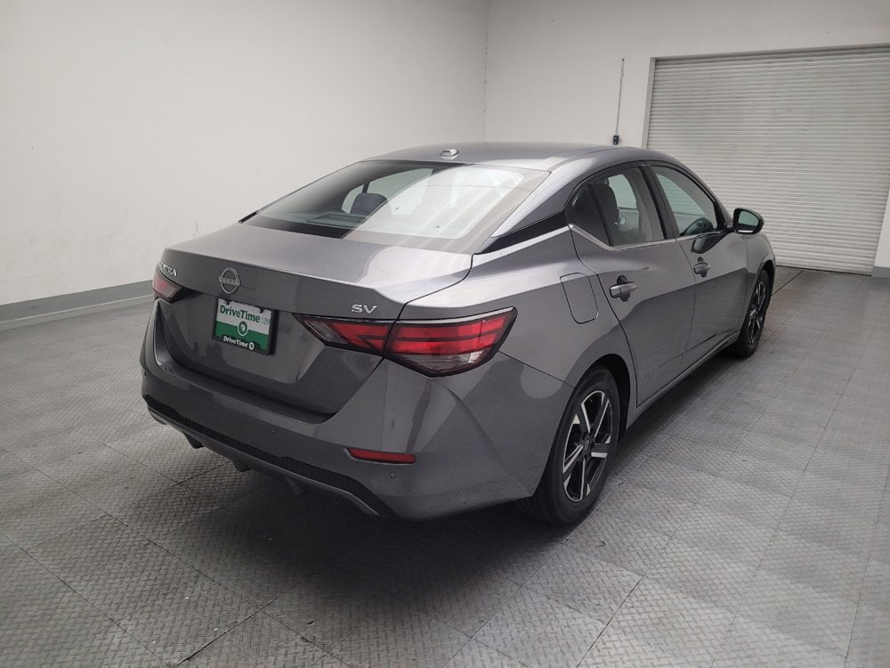Used 2024 Nissan Sentra SV FWD image 9