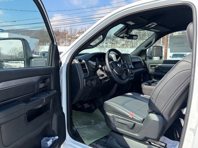 New 2026 RAM 5500 Tradesman w/ Chrome Appearance Group AWD/4WD image 13