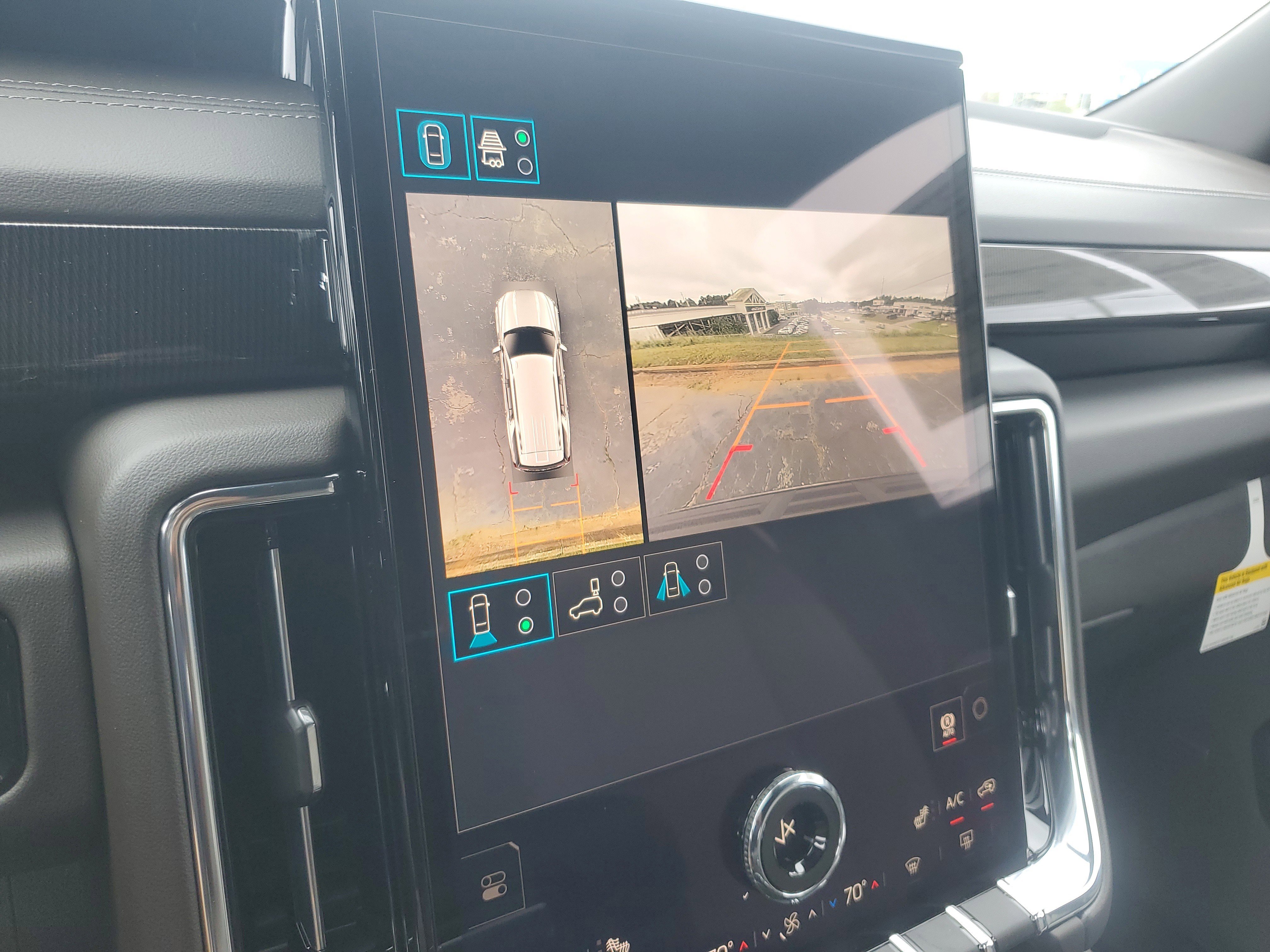 New 2026 GMC Yukon Elevation image 25