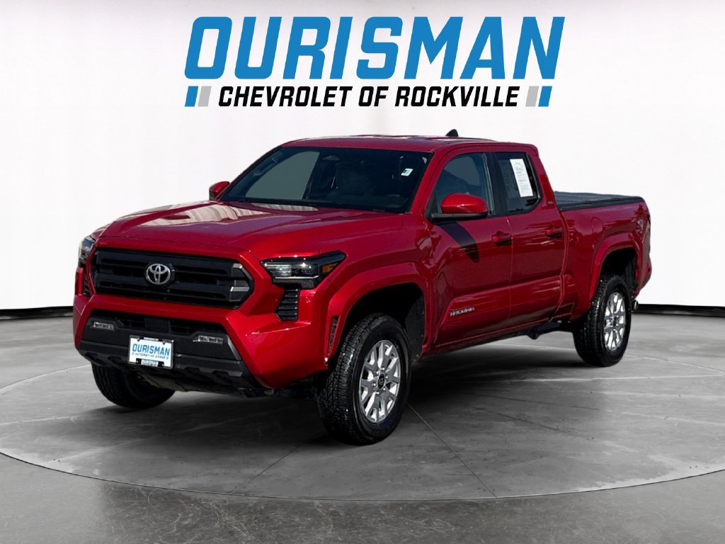 Used 2025 Toyota Tacoma SR5 AWD/4WD image 2