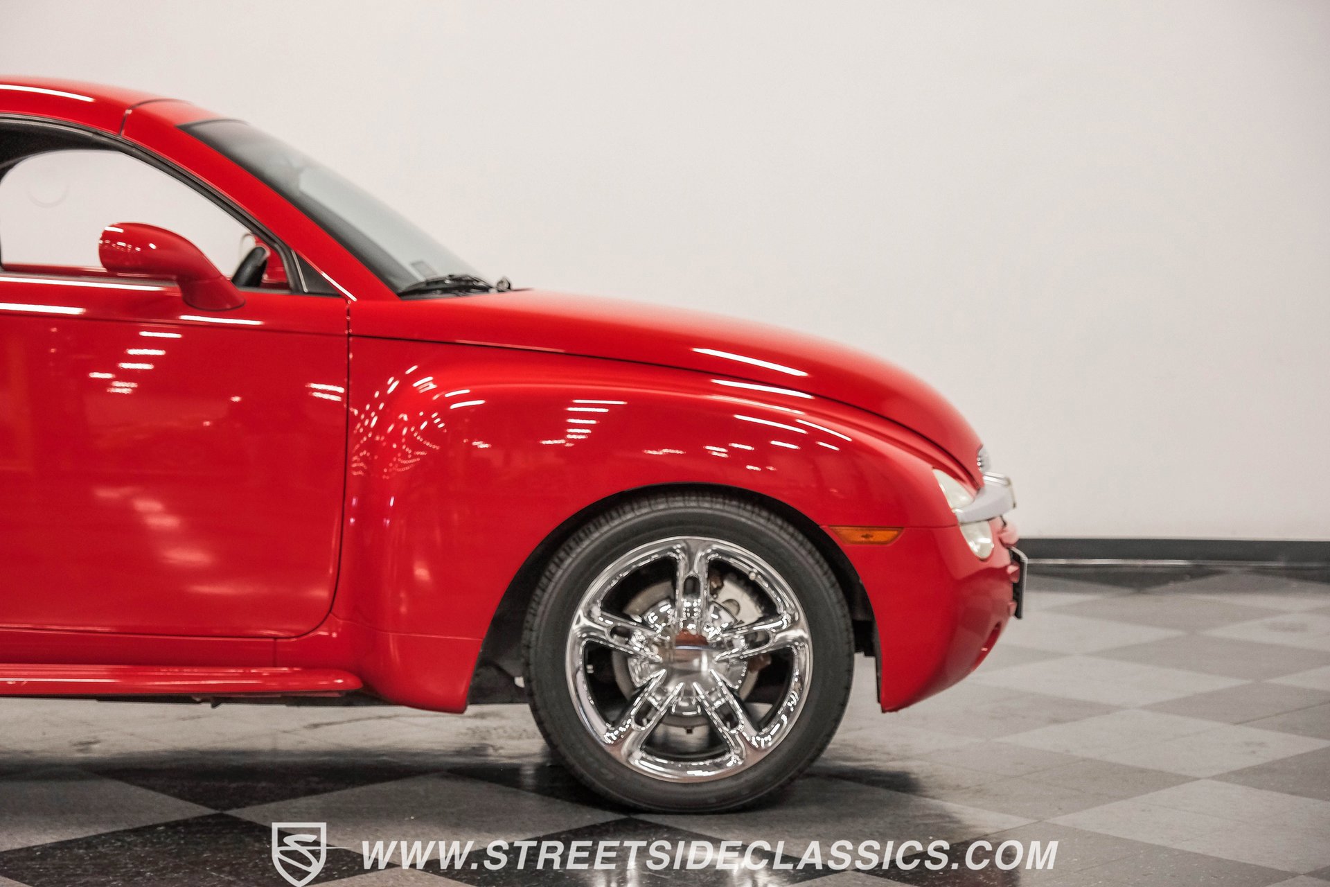 Used 2003 Chevrolet SSR w/ Preferred Equipment Group image 33