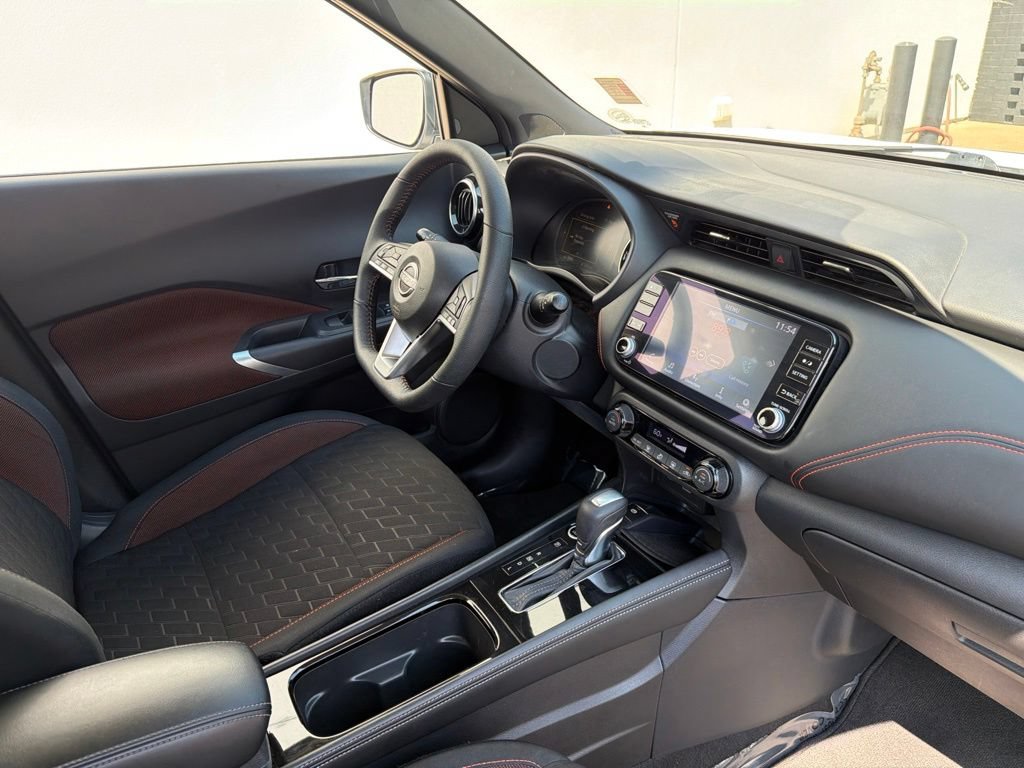Used 2022 Nissan Kicks SR FWD image 31