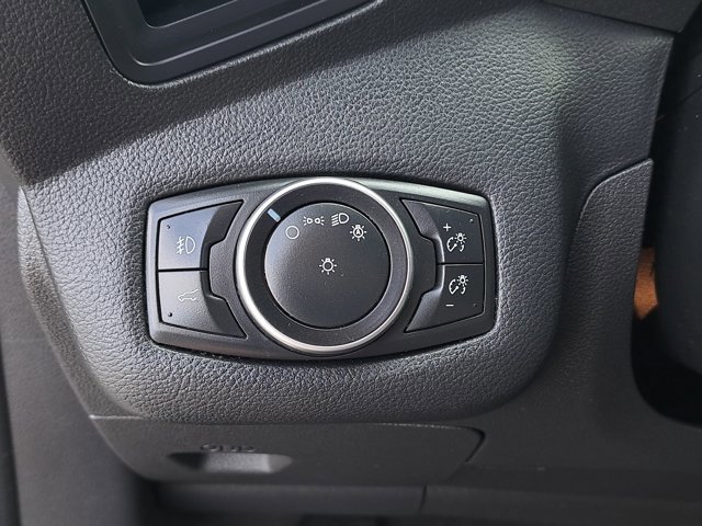 Certified 2017 Ford Escape SE w/ Equipment Group 201A image 22