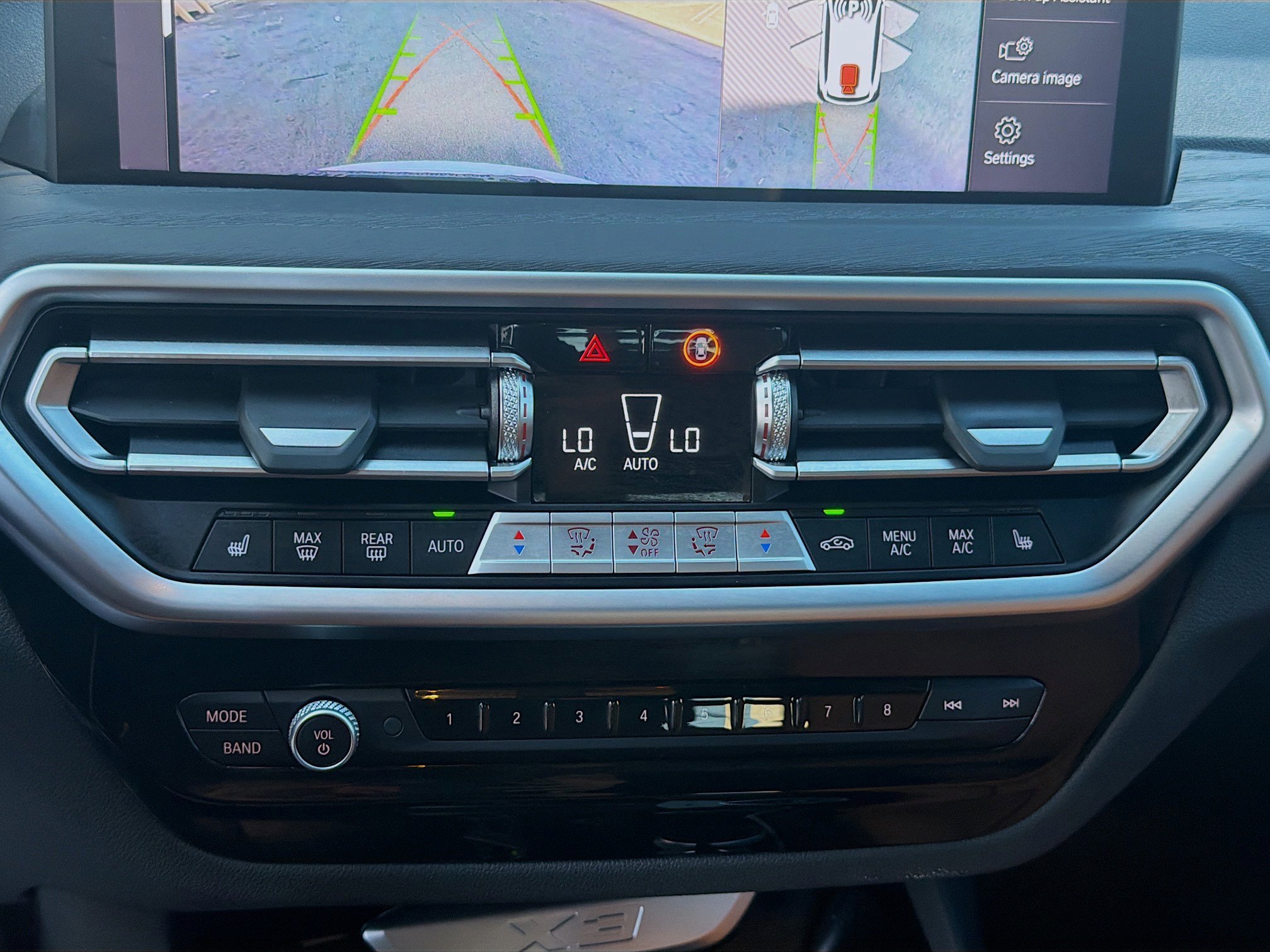 Used 2024 BMW X3 sDrive30i w/ Premium Package RWD image 13