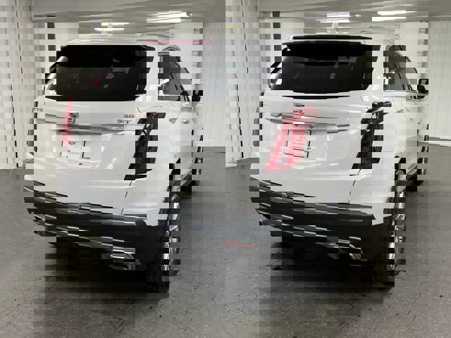 Certified 2023 Cadillac XT5 Premium Luxury image 5