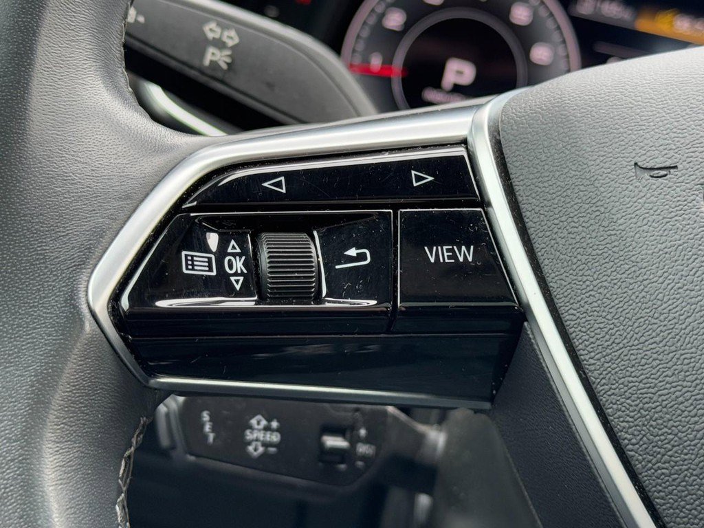 Used 2023 Audi A6 Premium Plus w/ Premium Plus Package image 18