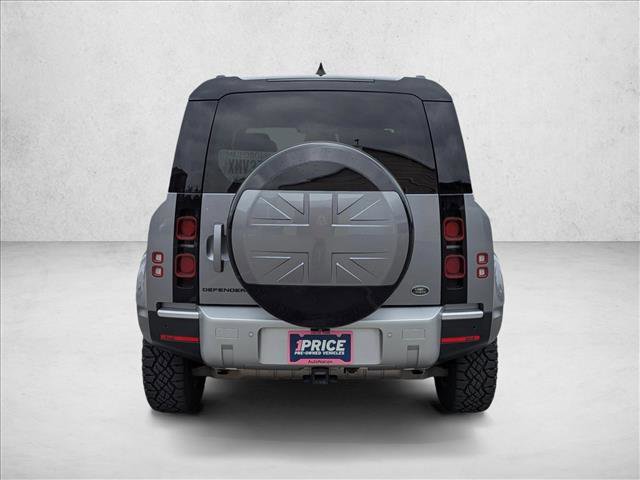 Used 2022 Land Rover Defender 110 S image 6