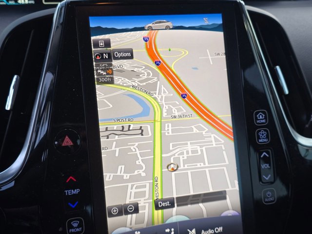 Used 2022 Toyota Prius Limited FWD image 14