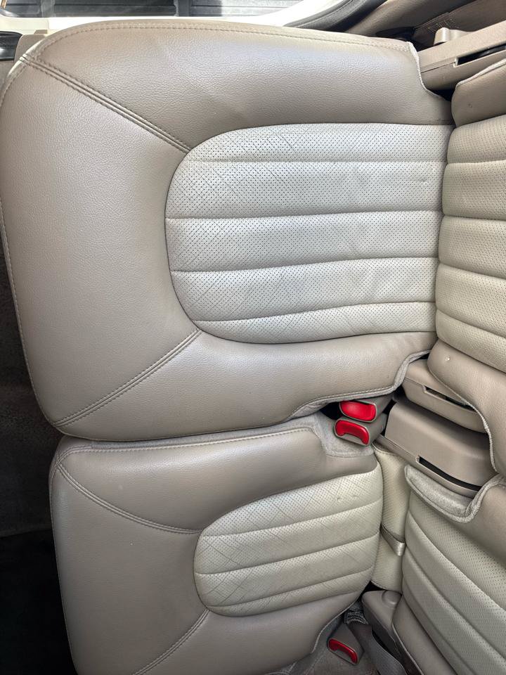 Used 2003 Mercury Mountaineer Convenience RWD image 16